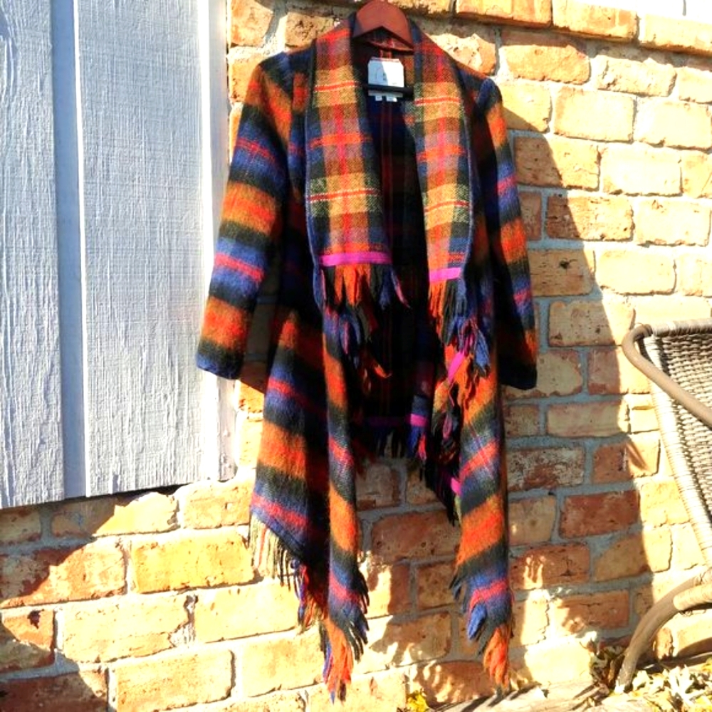 Warm Wool Wrap/Sweater - image 6